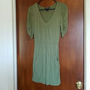 Ruched Green Dress (NWOT)